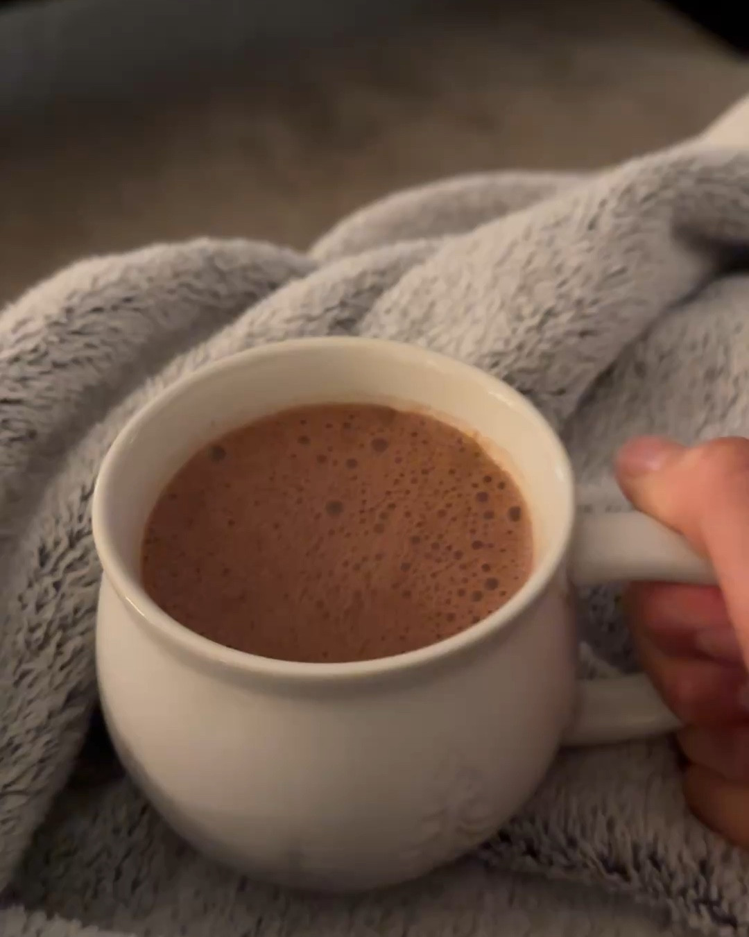 I love involving my daughter in whatever I’m creating. She has so much fun learning and getting to practice new skills. It might be a little messy, but I love the memories we are creating 🥹🥰❤️. 

Here’s the cozy, better for you latte. 

Chocolate Date Latte
3-4 soaked, pitted dates 
1 tsp vanilla extract 
1/2 cup non-dairy milk
2 tbsp cacao or cocoa powder 
1/2 tsp cinnamon 

Blend all ingredients, strain, boil and enjoy! ☕️

#LTKWatchNow #LTKFamily #LTKKids