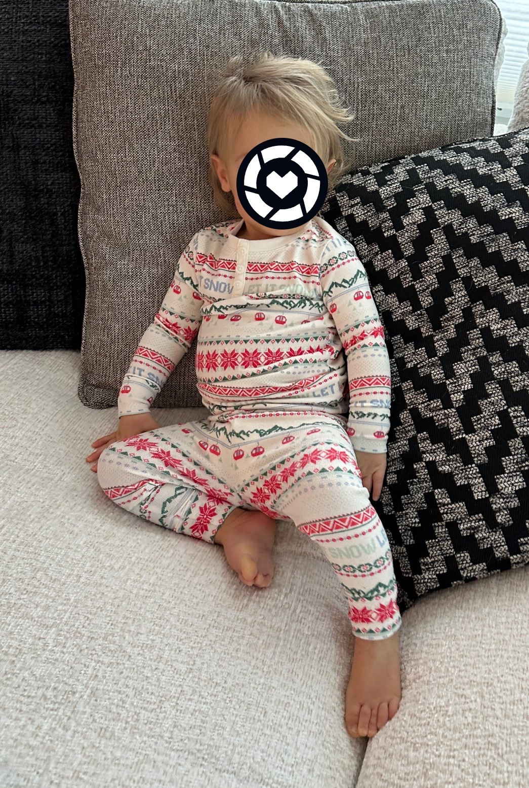 My daughter’s cute winter PJs that are perfect for Christmas or just to wear all winter! The let it snow pattern is adorable and the material is super soft!

#LTKSeasonal #LTKKids #LTKHoliday