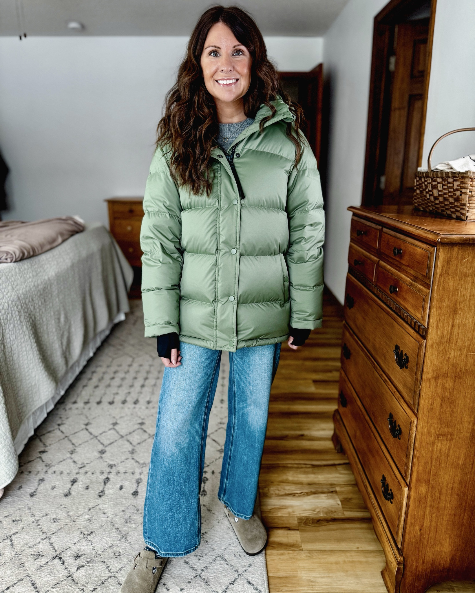 use INFG-25MARISSA10  for 10% off your first order from Quince (new customers only!)

xs in my green puffer coat. size 24 in the 26” inseam in these jeans (Bella stretch relaxed straight) and size xs in my grey cashmere crewneck sweater. My Birkenstock clogs are size 6 (also linked a more affordable pair). 
 
#quincedenim #quincetryon #cashmeresweater #cottonsweater #cashmerecardigan #cottoncardigan #quincesweater 

#LTKootd #LTKPetite #LTKSeasonal