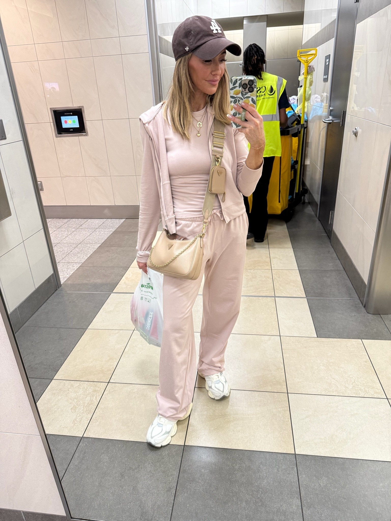 Travel ootd! My color is older & oos, I linked a similar option!

#LTKdayinmylife #LTKgrwm #LTKmomlife