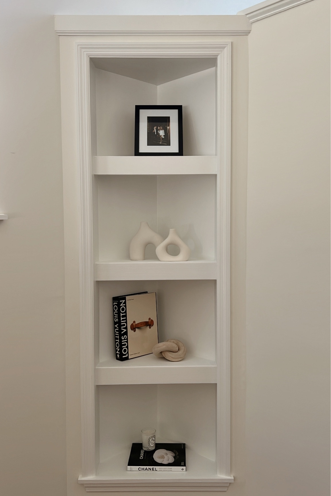 Styled built in shelves 

#LTKhome #LTKfindsunder100 #LTKGiftGuide