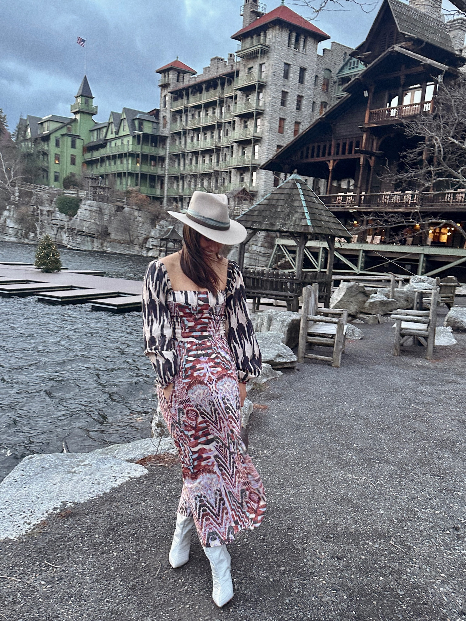 One of my fav dresses, and on sale rn! These boots are the most comfortable ever, and I have terrible feet.

Dress xs
Boots 8 (true to size)