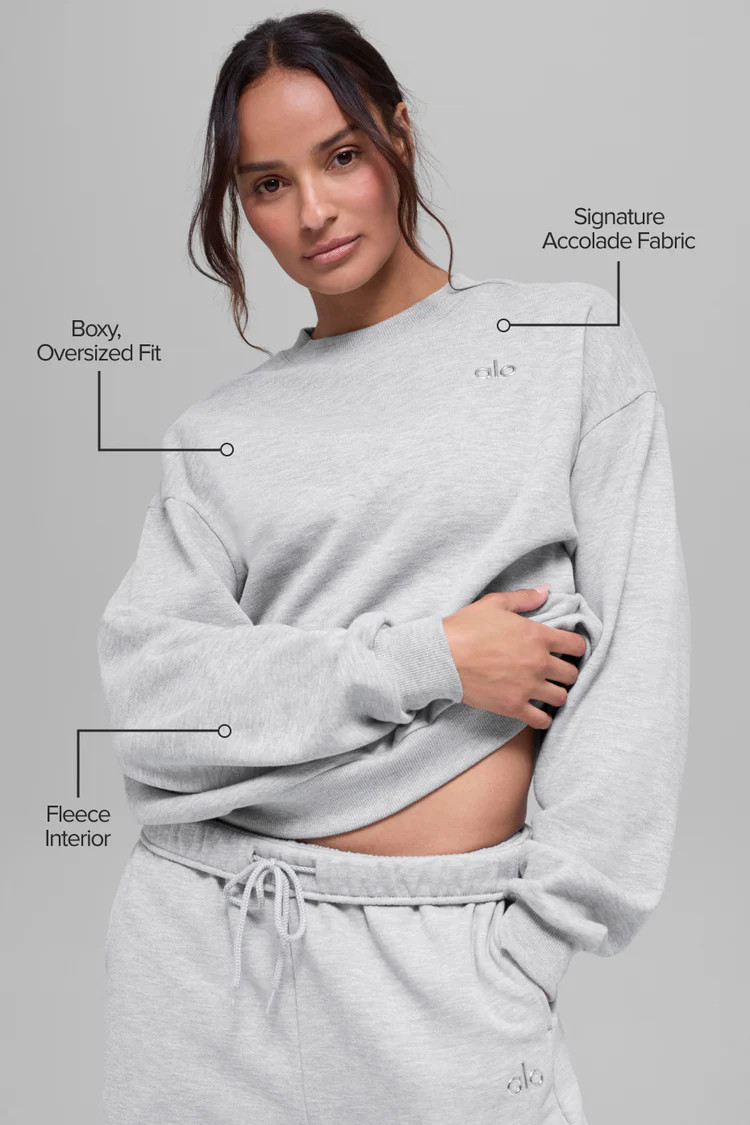 Accolade Crew Neck Pullover | Alo Yoga (US)