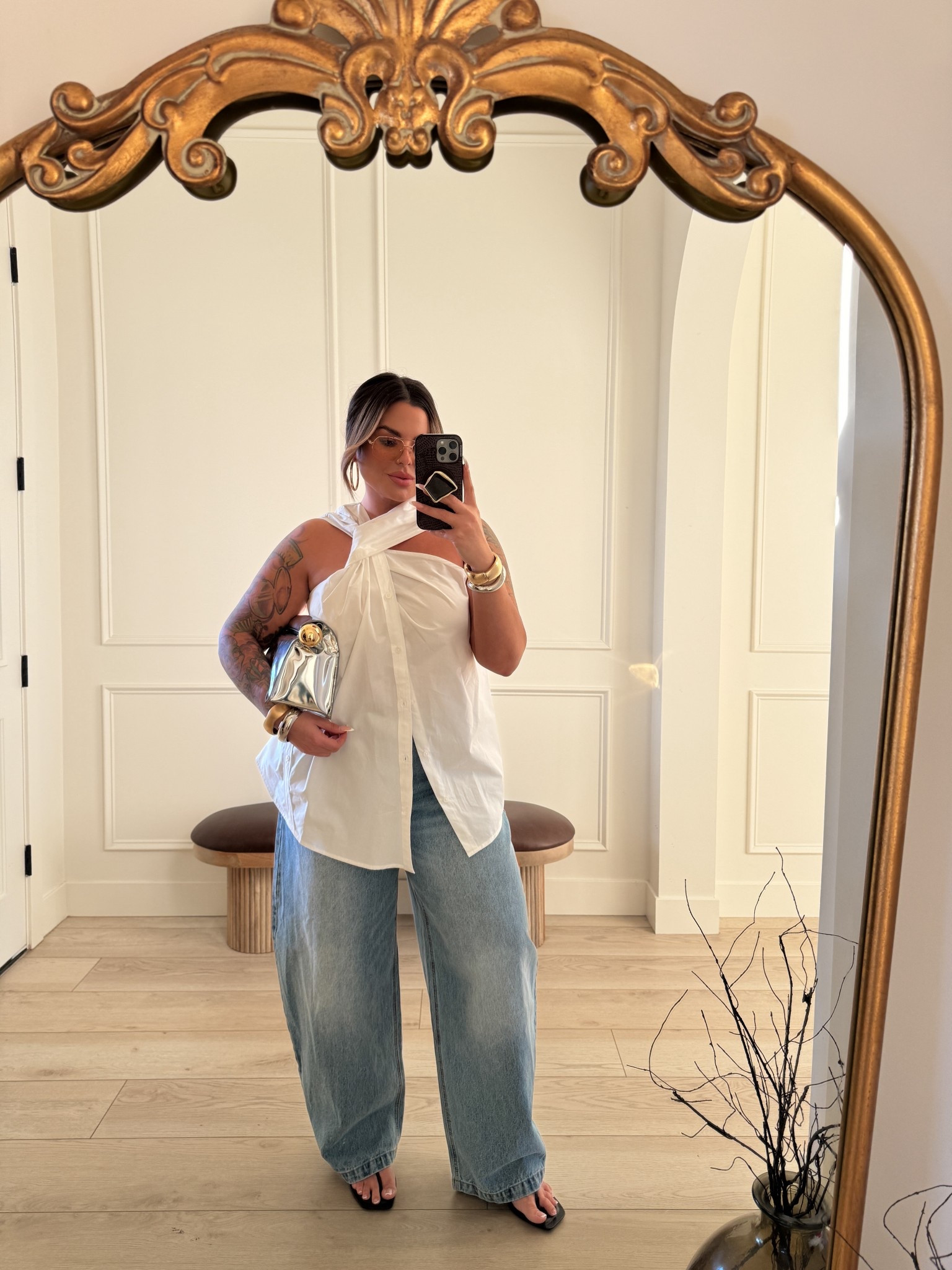 New target finds that are 🔥
Top L ( you may have to order as a in store pick up to find it in your size ) 
Jeans 12 
Heels size up 
Use code shayna10 on the hoops to save $ 