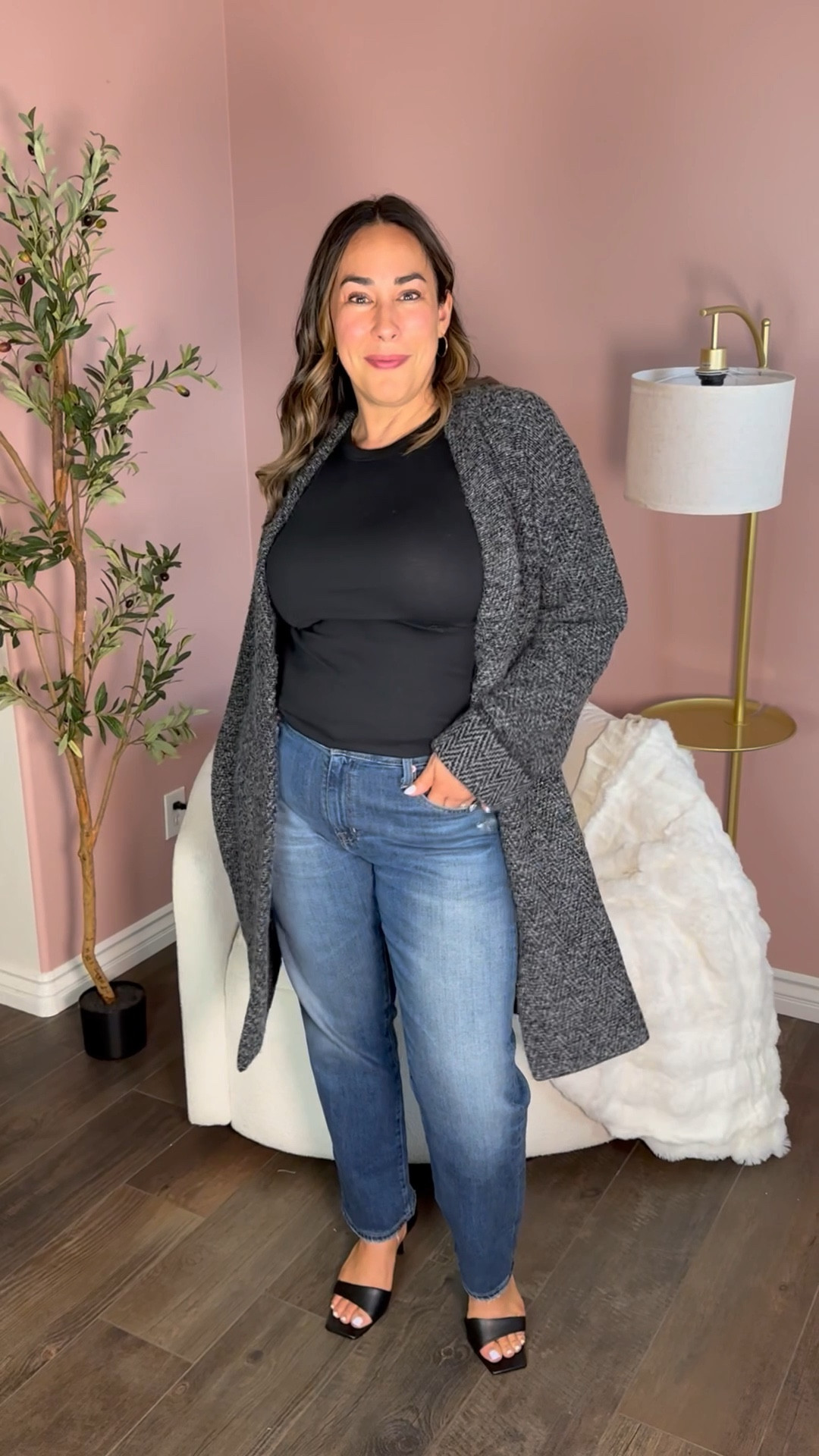 Here is a great sweater coat! It feels like I'm wearing a blanket but it looks put together!

#LTKU #LTKSeasonal #LTKStyleTip