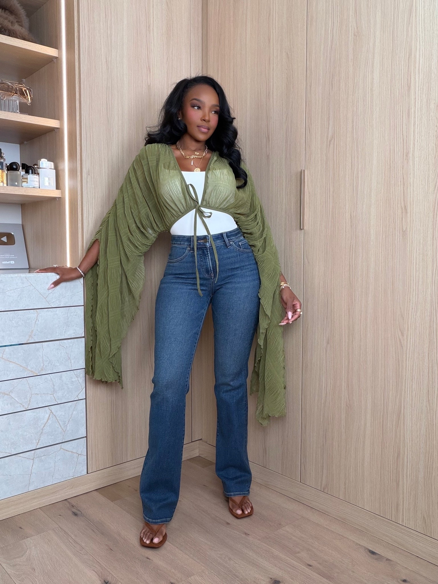 Scroll to shop! ✨ Everything from this look is linked below. 👇🏽    

Wearing: Size Small | 5’4” | 140 lbs  

📲   Download the FREE LTK app & follow me (@kirasfashionfinds) to shop all my daily finds.  #LTKootd #LTKPetite #LTKU

#LTKgrwm #LTKootd