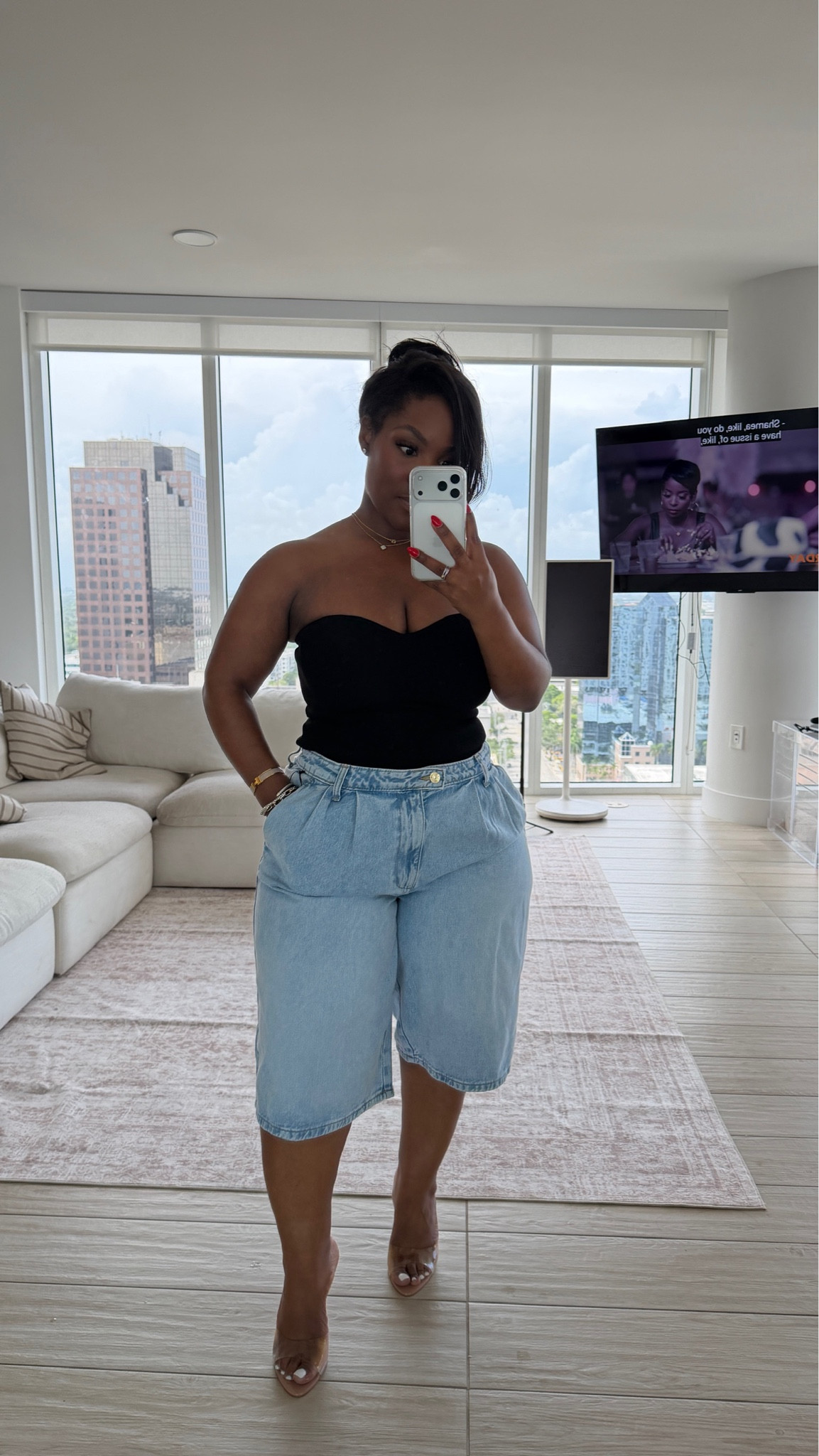 These jorts from the Walmart x Devil Wears Prada collab were at the top of my wishlist! Love that they’re so curvy girl friendly 🙌🏾

I’m also very impressed with the fabric on this top! Will be purchasing more colors 🤏🏾 

Top: L
Shorts: Size 14

Linking other items I got from the collab below!

#LTKSeasonal #LTKMidsize