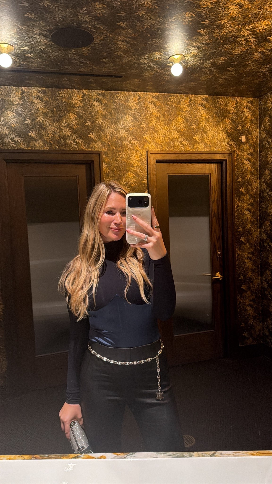 Monday night hh!

Revolve me going out top bodysuit ootn 

#LTKootd #LTKHoliday #LTKSaleAlert