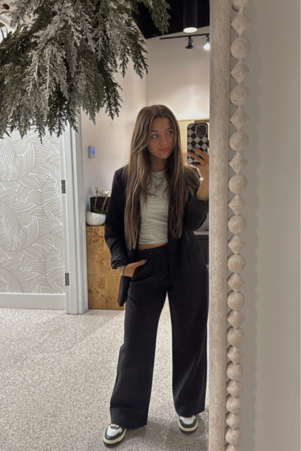 business casual🖤
wearing a size 26 petite in these pants!

#LTKSaleAlert #LTKWorkwear #LTKStyleTip