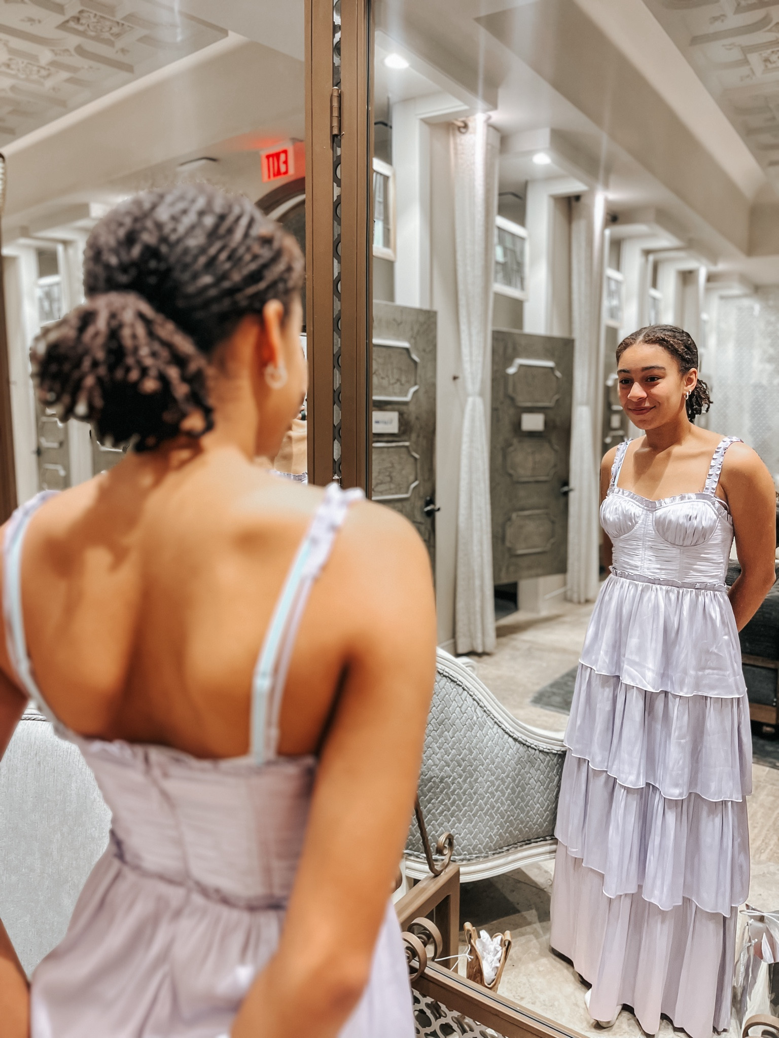 The elegance. 

#LTKfamily #LTKstyletip #LTKparties