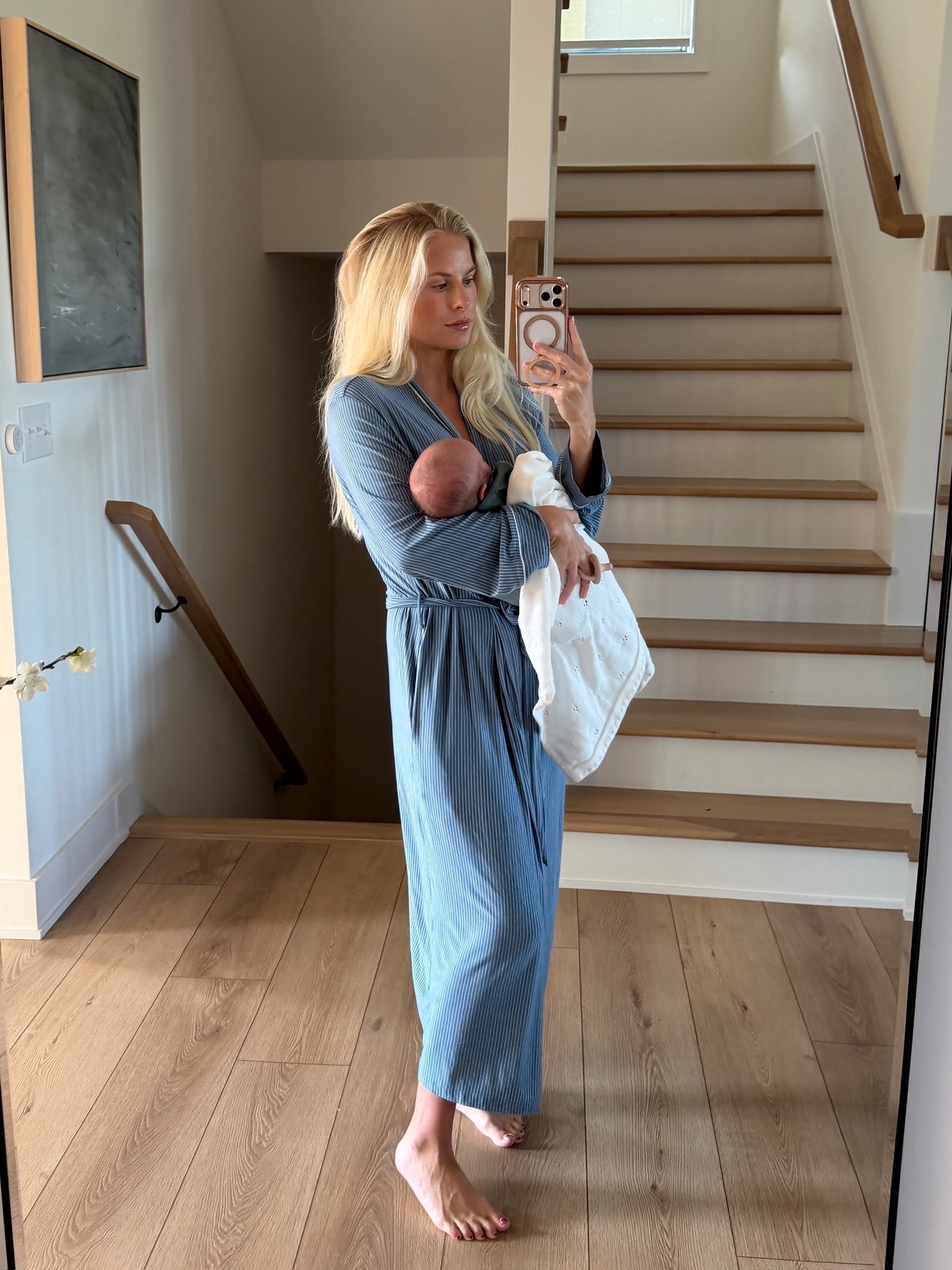SIZE: medium in robe! #kathleenpost

Newborn baby, newborn phase, postpartum

#LTKmomlife #LTKBaby
