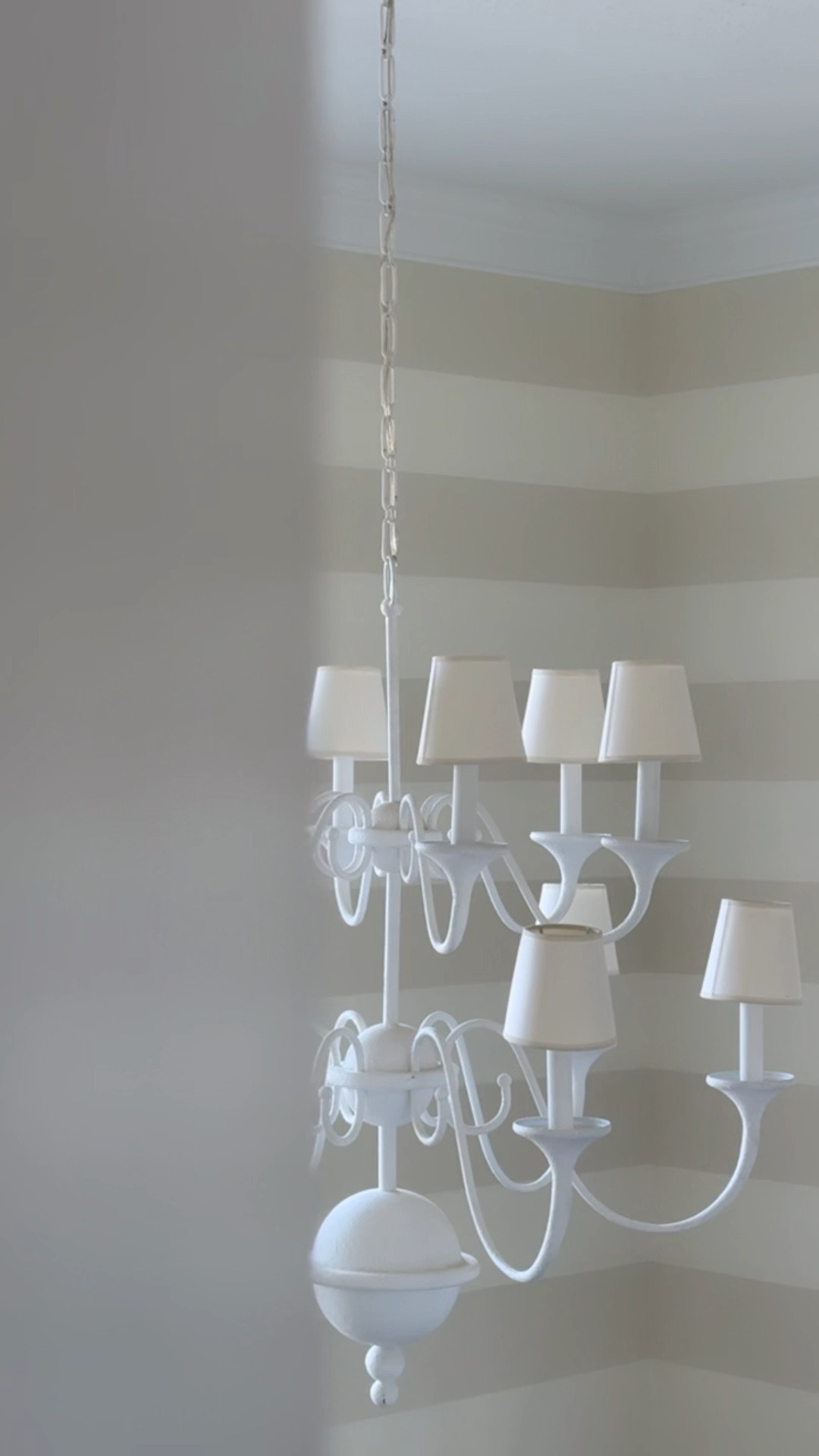 My favorite Windsor chandelier… it’s timeless! 

#LTKHome