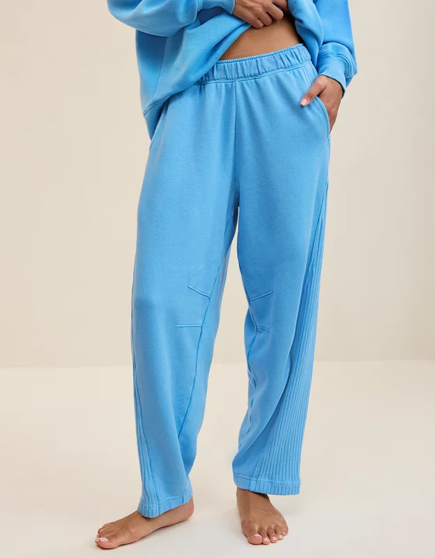 Aerie Oh Snap! Barrel Sweatpant | American Eagle Outfitters (US & CA)