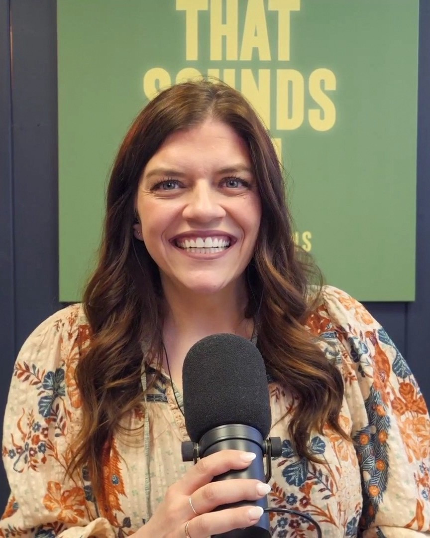 We love a FEELS LIKE FALL FRIDAY 🍂

#LTKSeasonal #LTKWorkwear #LTKMidsize