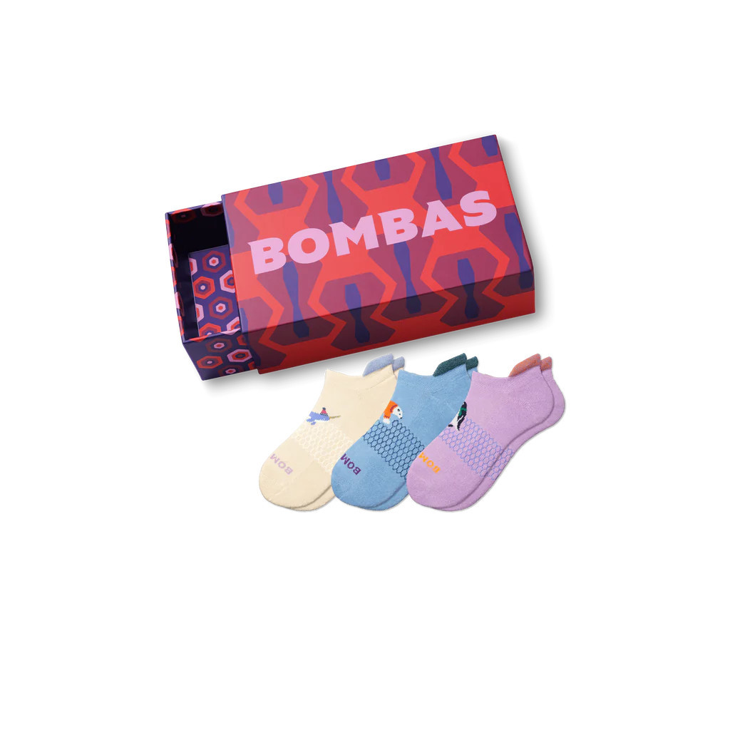 Women's Holiday Ankle Sock 3-Pack Gift Box | Bombas