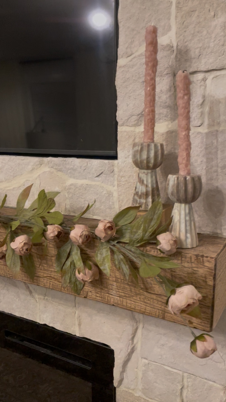 Giving my fireplace a fresh spring reset and it completely changed the vibe of the whole room. Think soft florals, light textures, and that effortless “I didn’t try too hard” look that actually pulls everything together. Everything linked in my LTK in bio. 

Layering is everything—start with a neutral base, add in floral stems with greenery, mix heights with decorative objects and candlesticks. It’s simple, affordable, and makes your space feel instantly brighter for the season.

Spring home decor doesn’t have to be complicated—just intentional 

#LTKSeasonal #LTKHome