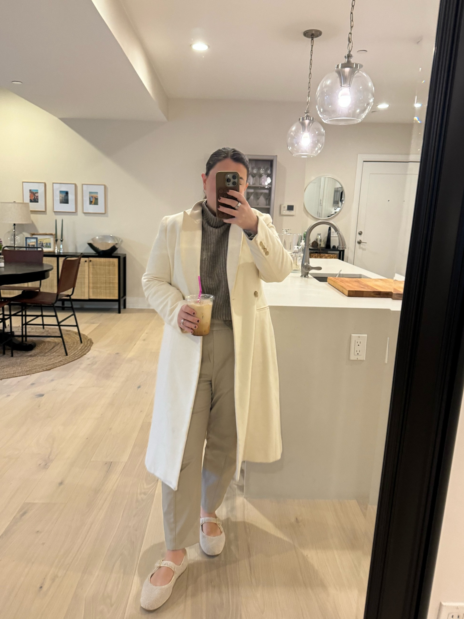 Time for coat season 🧸

#LTKWorkwear #LTKShoeCrush #LTKSeasonal