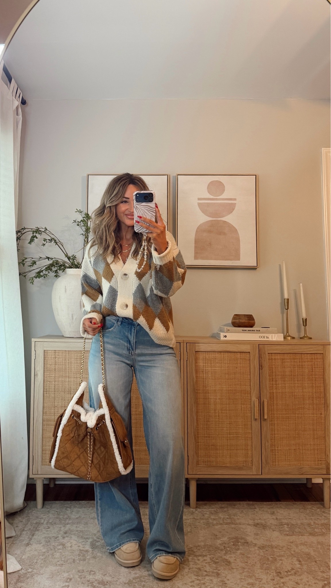 40% off with LEANN40 if expired use code LEANN35  effortless + comfy jeans outfit! these jeans are so comfy + tall girl friendly! i’m in a size 28, size S cardigan fall outfits @VICI

#LTKootd