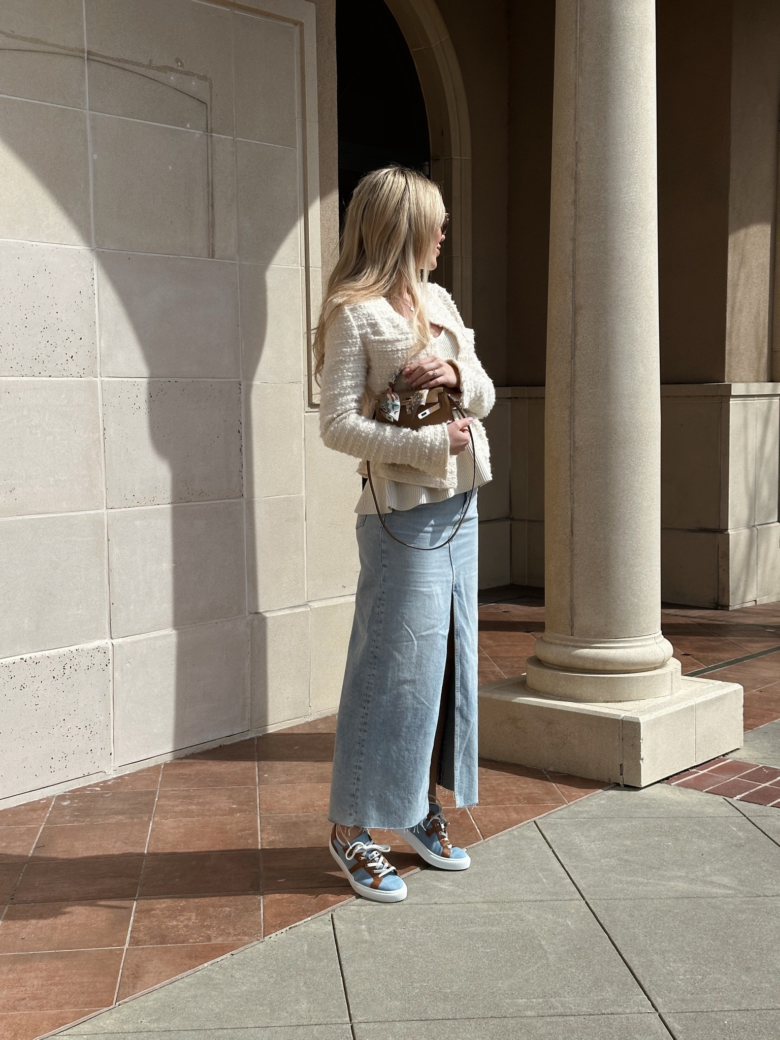 A good spring outfit for when it’s chilly yet you still want look the part. The maxi denim skirt is the way to go!💙#springoutfit #denimskirt #whiteblazer #whitecardigan

#LTKSeasonal #LTKstyletip #LTKworkwear