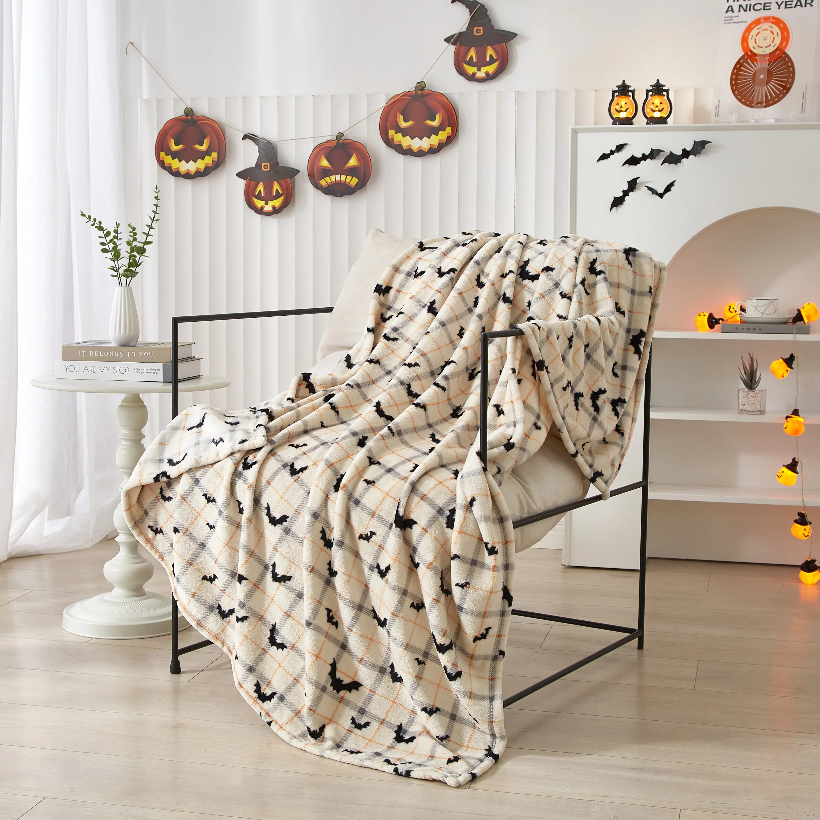 Way To Celebrate 50"x60" Off-White Plaid Bat Plush Throw - Walmart.com | Walmart (US)