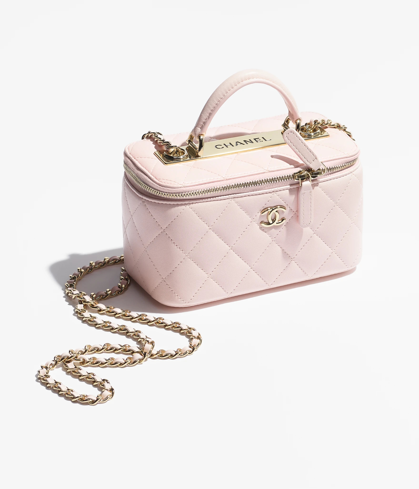 Long vanity with chain - Lambskin & gold-tone metal, light pink — Fashion | CHANEL | Chanel, Inc. (US)