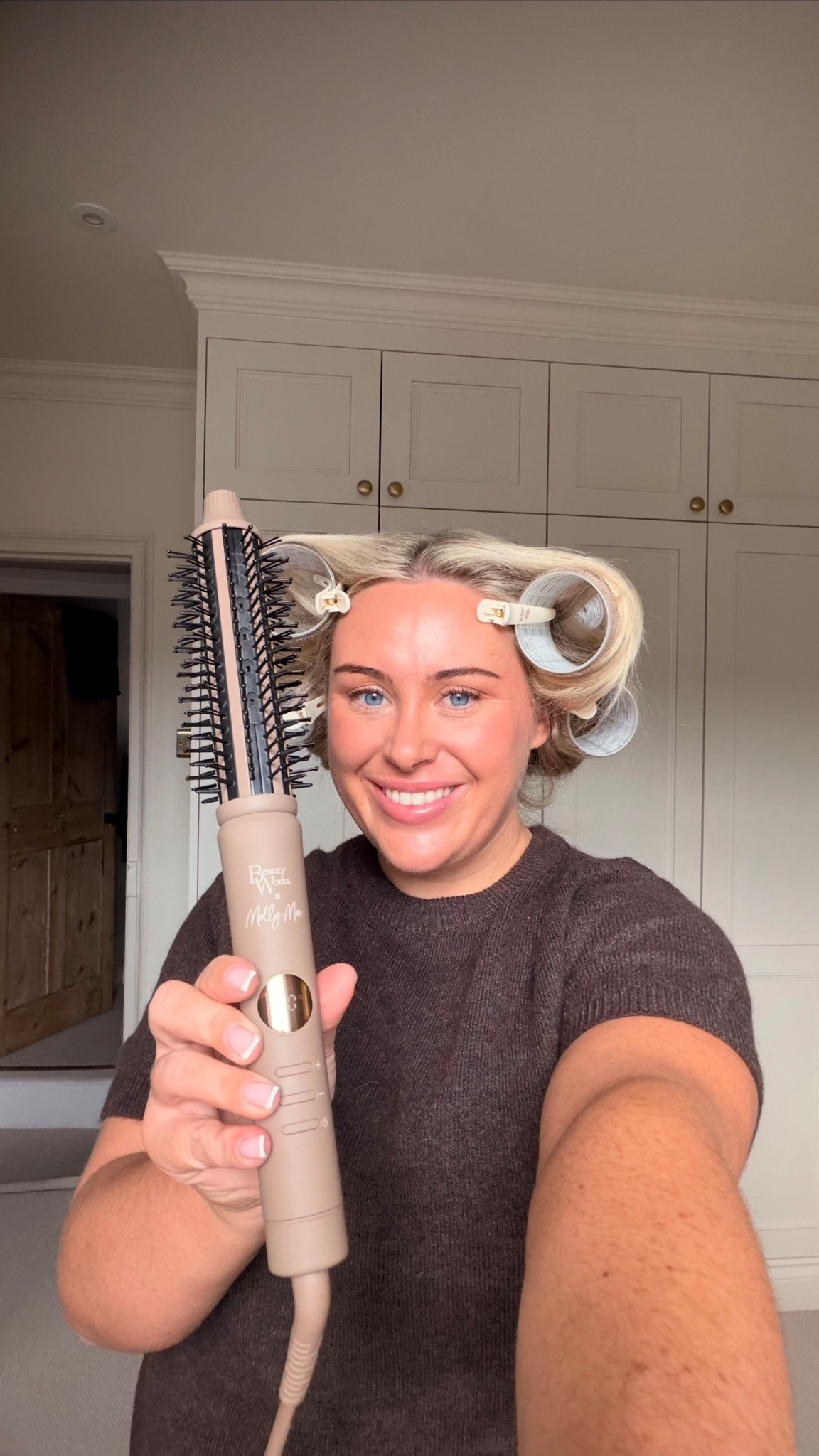 My hair go tos! 

Bouncy blow dry from home 

#LTKautumn #LTKbeauty