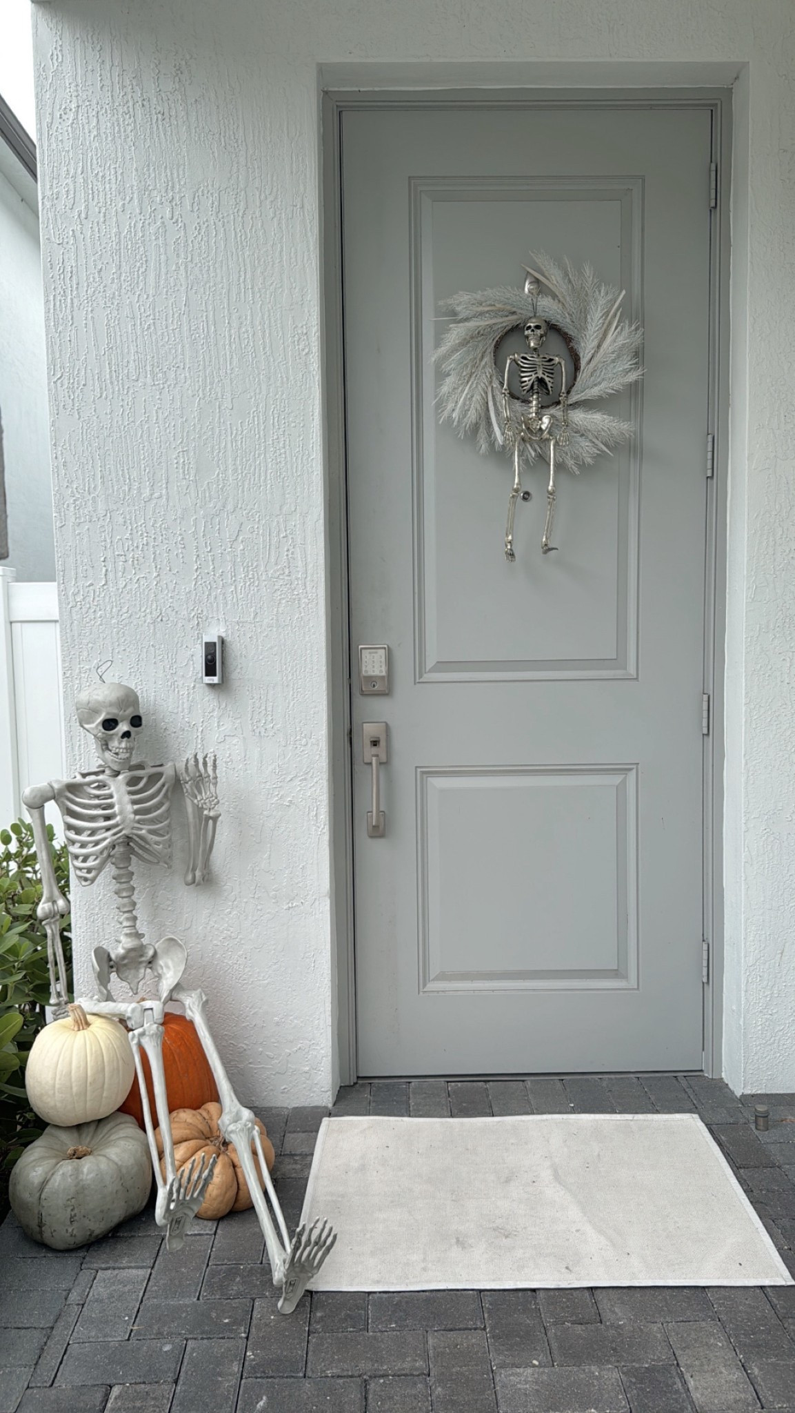 Target Halloween Decor ☠️🖤

#halloweendecor #targetfinds #targetfall #targethalloween #halloweenskeletons #halloweenporch #halloween #skeletons

#LTKFindsUnder50 #LTKHalloween #LTKSeasonal
