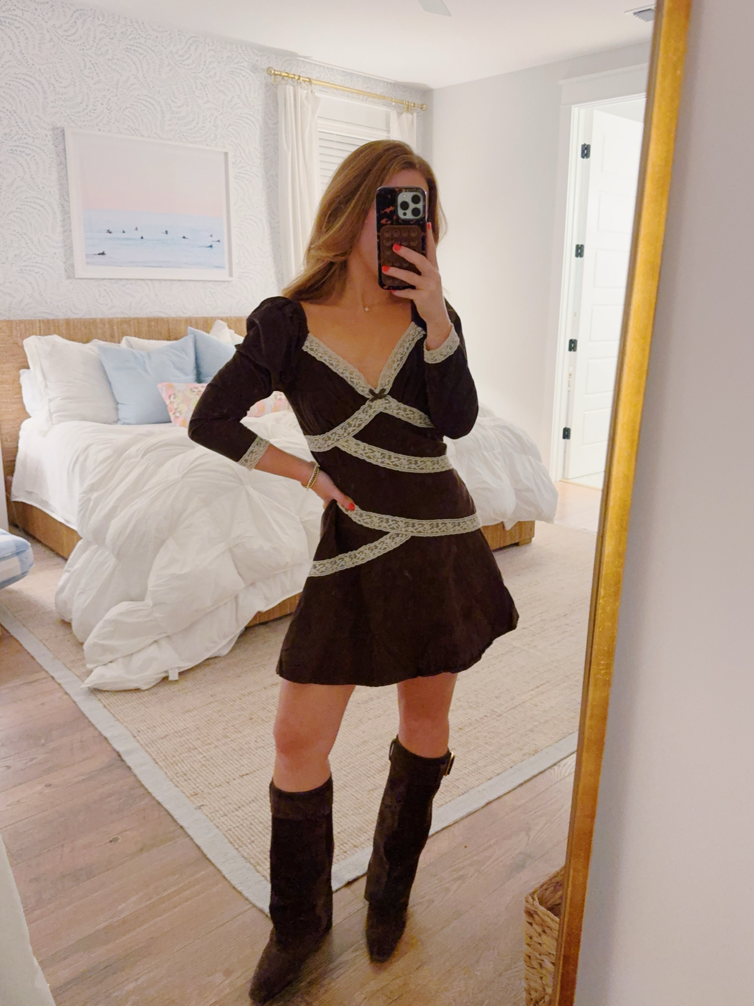 also comes in red!! Wearing an XS :) 

#LTKHoliday #LTKGiftGuide #LTKSeasonal