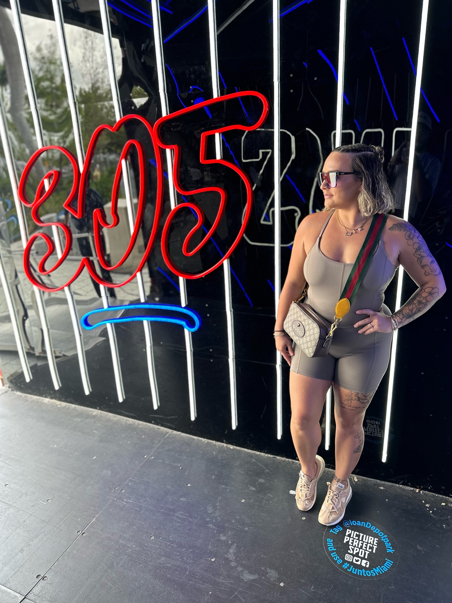 #nike #targetfashion #target #gucci #guccimessenger #quay 