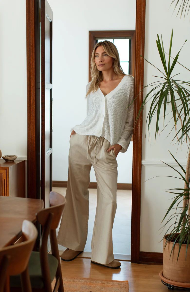 Allegra Linen Pants | Carly Jean Los Angeles