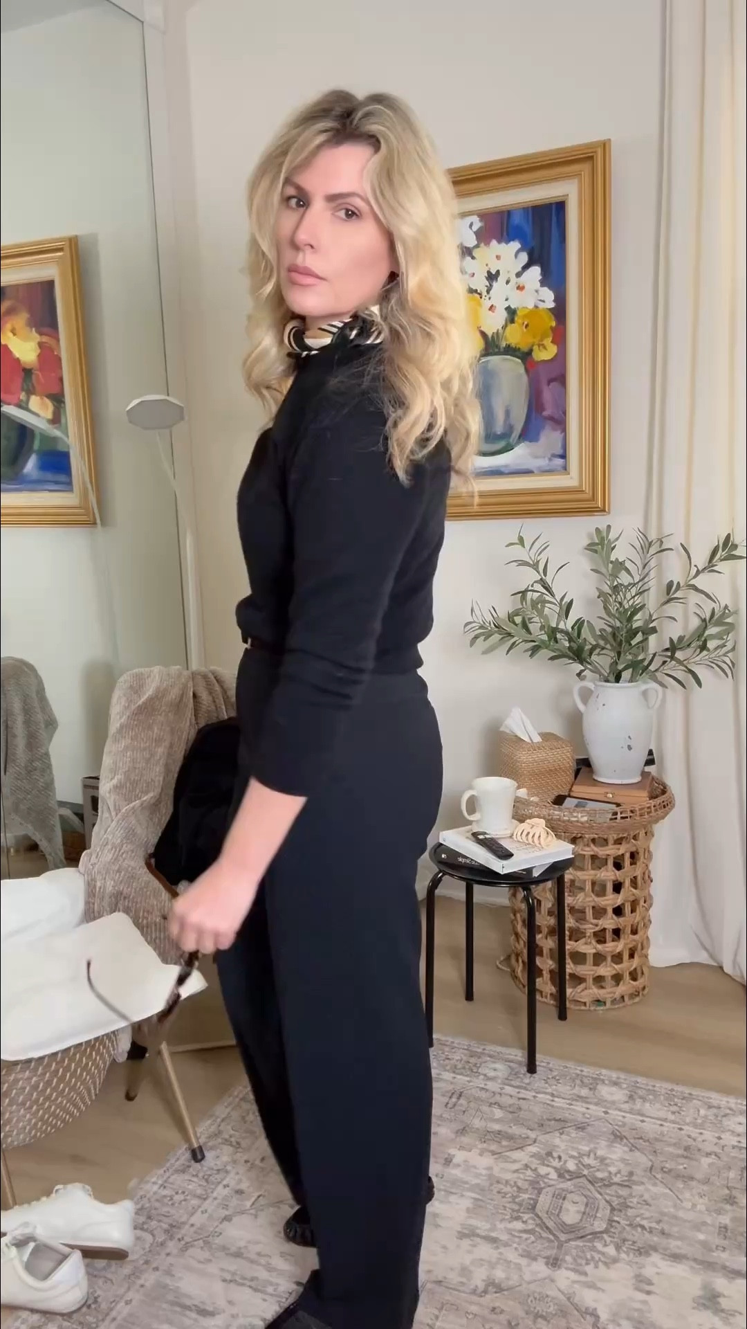 Quiet luxury in its simplest form 🖤

Wearing my Quince 100% Mongolian Cashmere Crew styled with tailored black trousers and classic loafers for that effortless European feel. Soft, elevated, and timeless — this is the kind of sweater you’ll reach for on repeat.

• 100% Mongolian cashmere
• Lightweight but warm
• True to size
• Perfect for layering or wearing solo

Finished with a slim belt, structured black shoulder bag, and ballet loafers for a polished Milan-inspired look.

Minimal. Refined. Ageless.

#LTKStyle #LTKFinds #QuincePartner #QuietLuxury #MidsizeStyle #Over50Style #EuropeanChic #CapsuleWardrobe #FrenchInspired #TimelessStyle


#LTKTall #LTKMidsize #LTKOver40