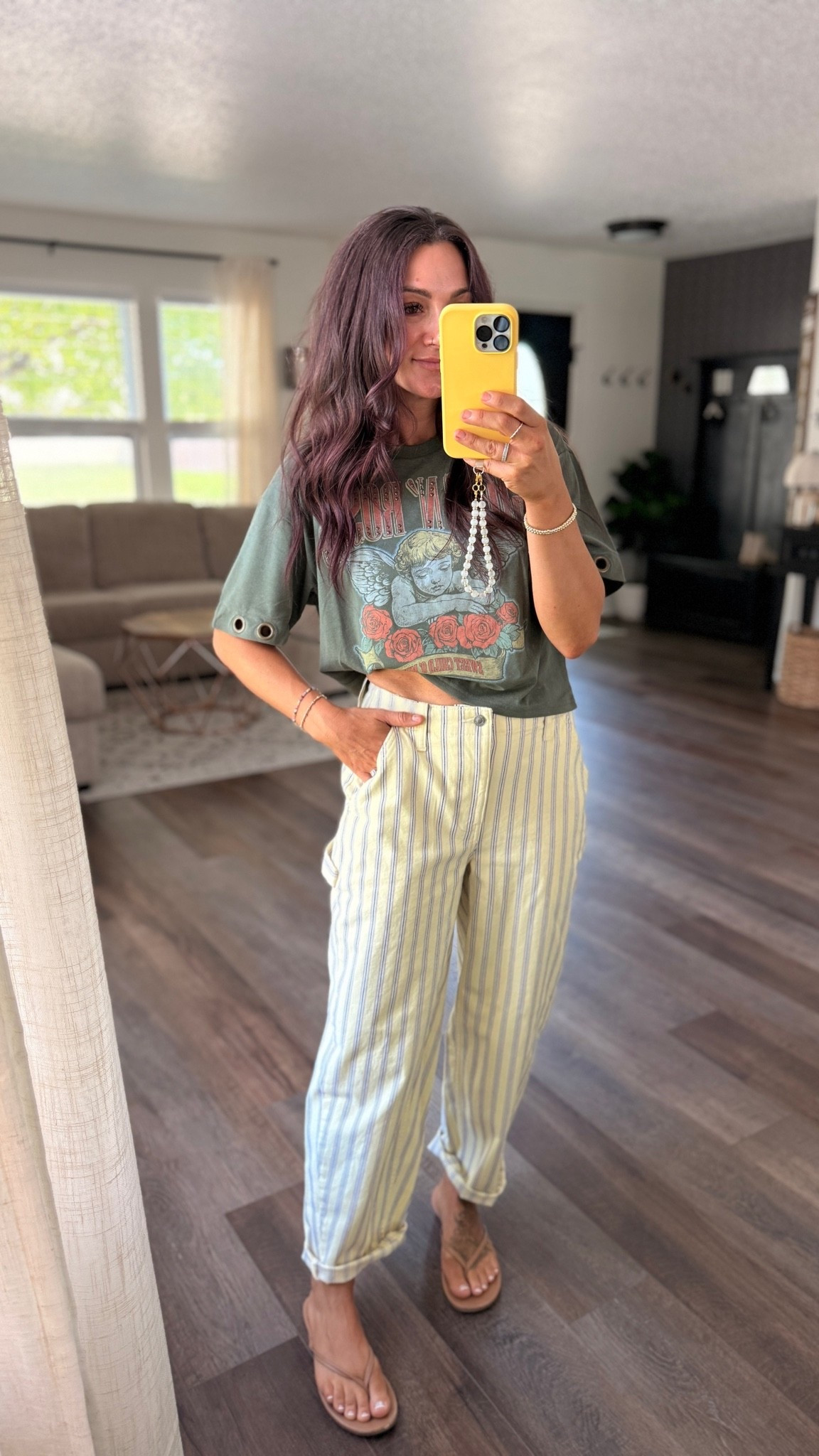 Cutest pants now on sale! If between sizes, you could size down. Love this graphic tee for going into fall

#LTKootd #LTKSaleAlert #LTKPetite