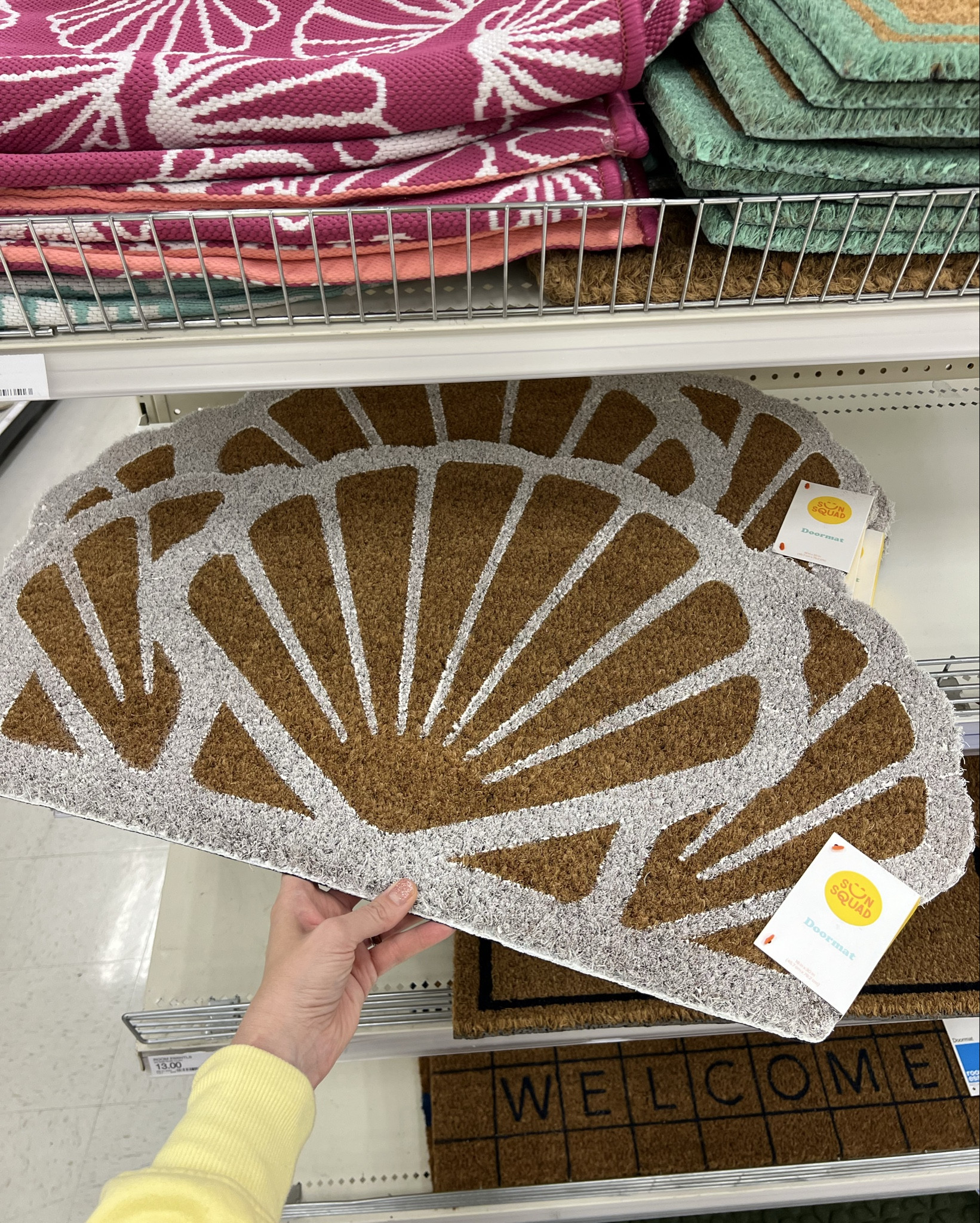 Target seashell doormats for the warm months ahead! Or year round if you’re somewhere coastal! #home decor entryway porch refresh

#LTKHome
