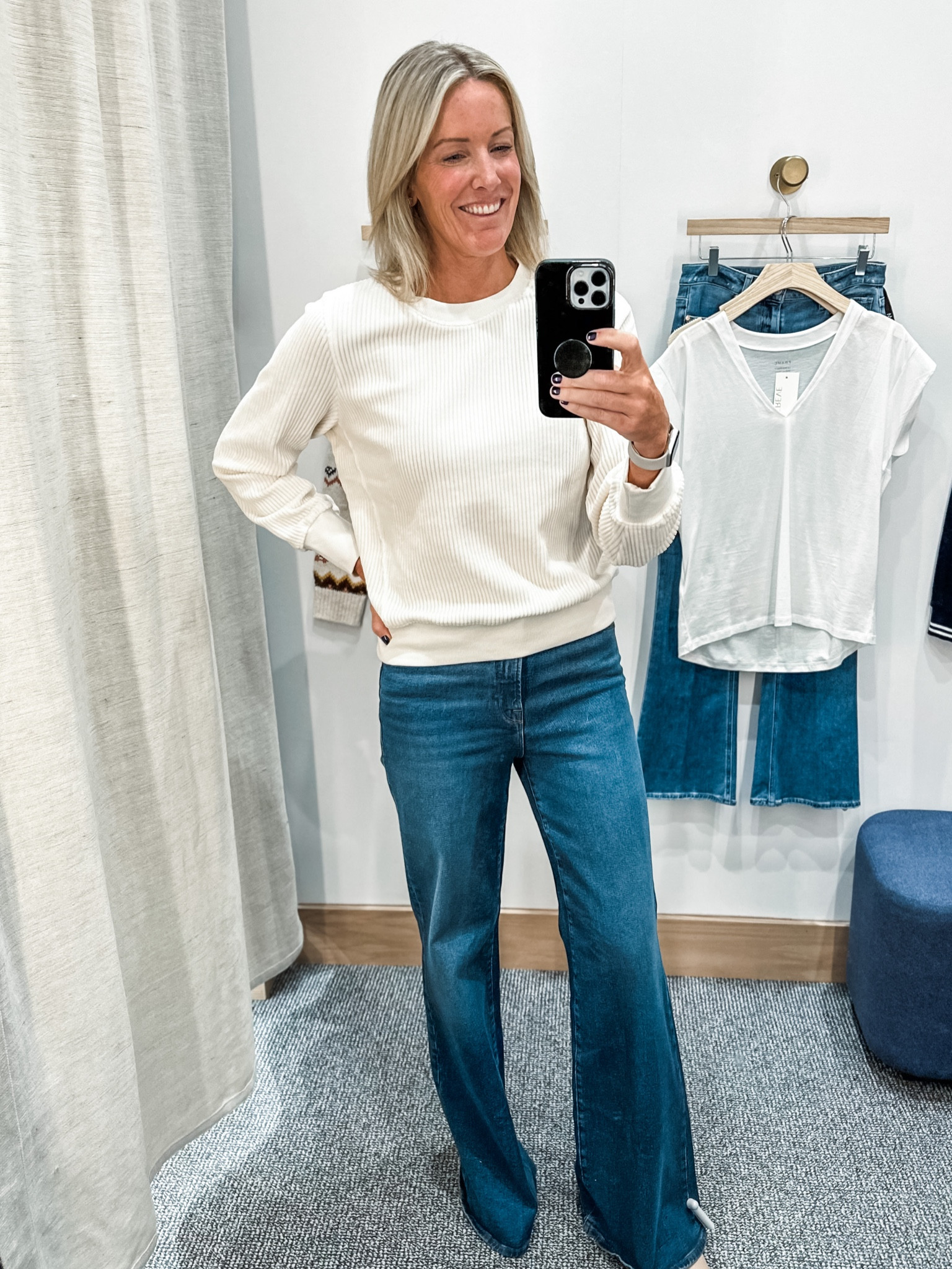 Love this new outfit! I’ve been searching for new jeans, and these are now my absolute faves. Wearing size 28, and size Medium in the shirt!

Both are so so comfy!

#LTKover40
