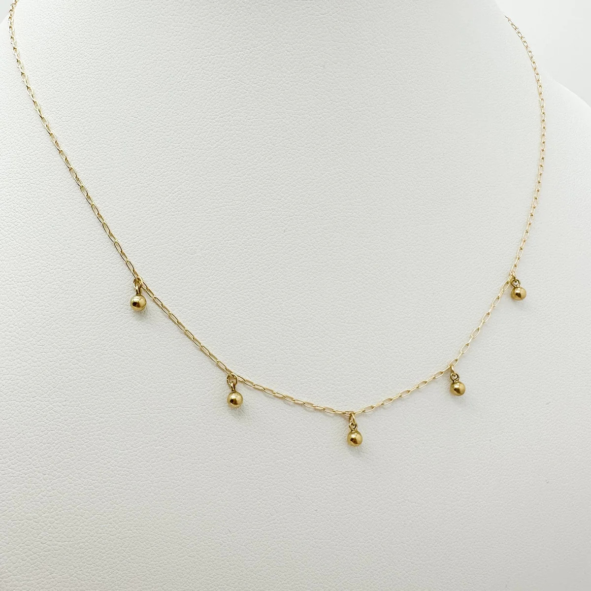 Frankie Round Charm Necklace | Essbe