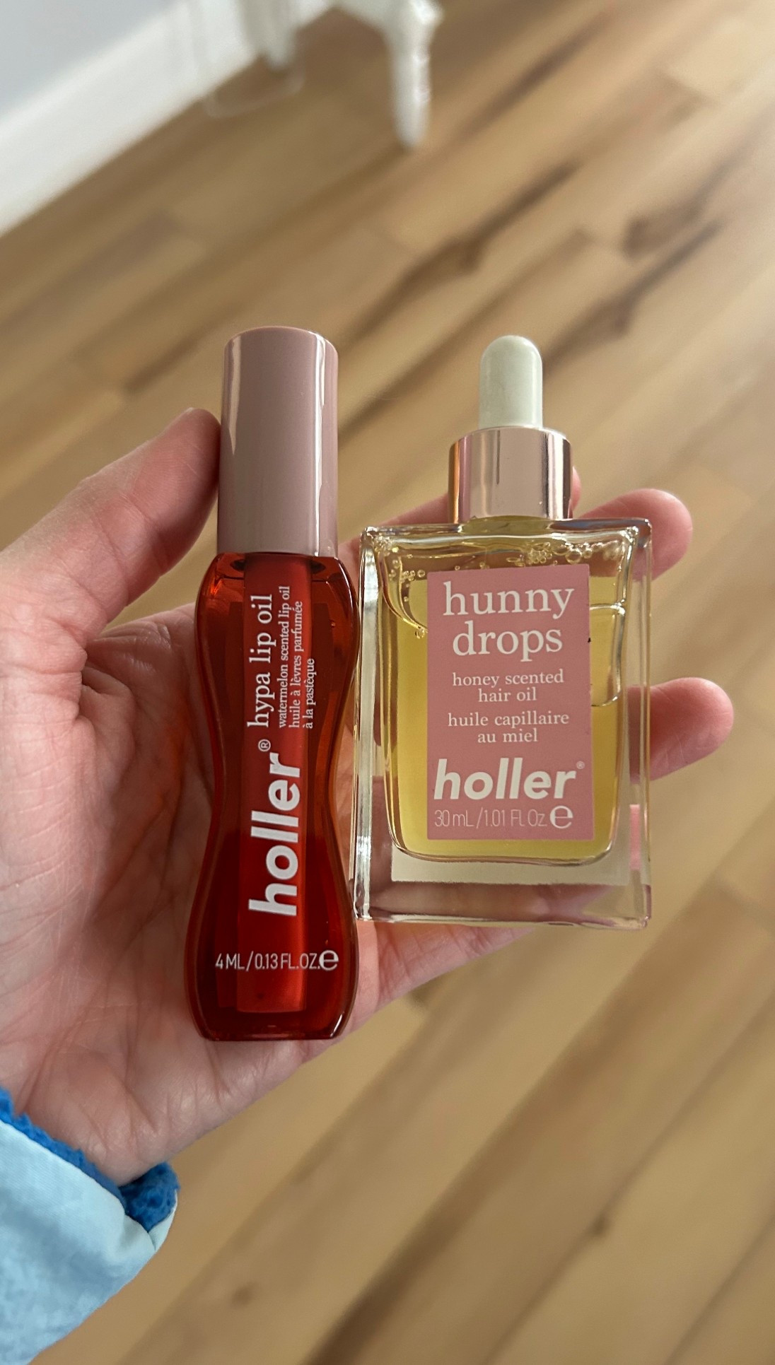 this would be great for a stocking stuffers! under $5!!

hair oil, lip oil, gisou dupe, walmart finds, beauty finds, 

#LTKHoliday #LTKSaleAlert #LTKGiftGuide