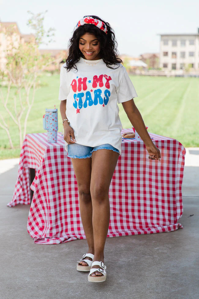 Oh My Stars White Comfort Colors Graphic Tee | Pink Lily