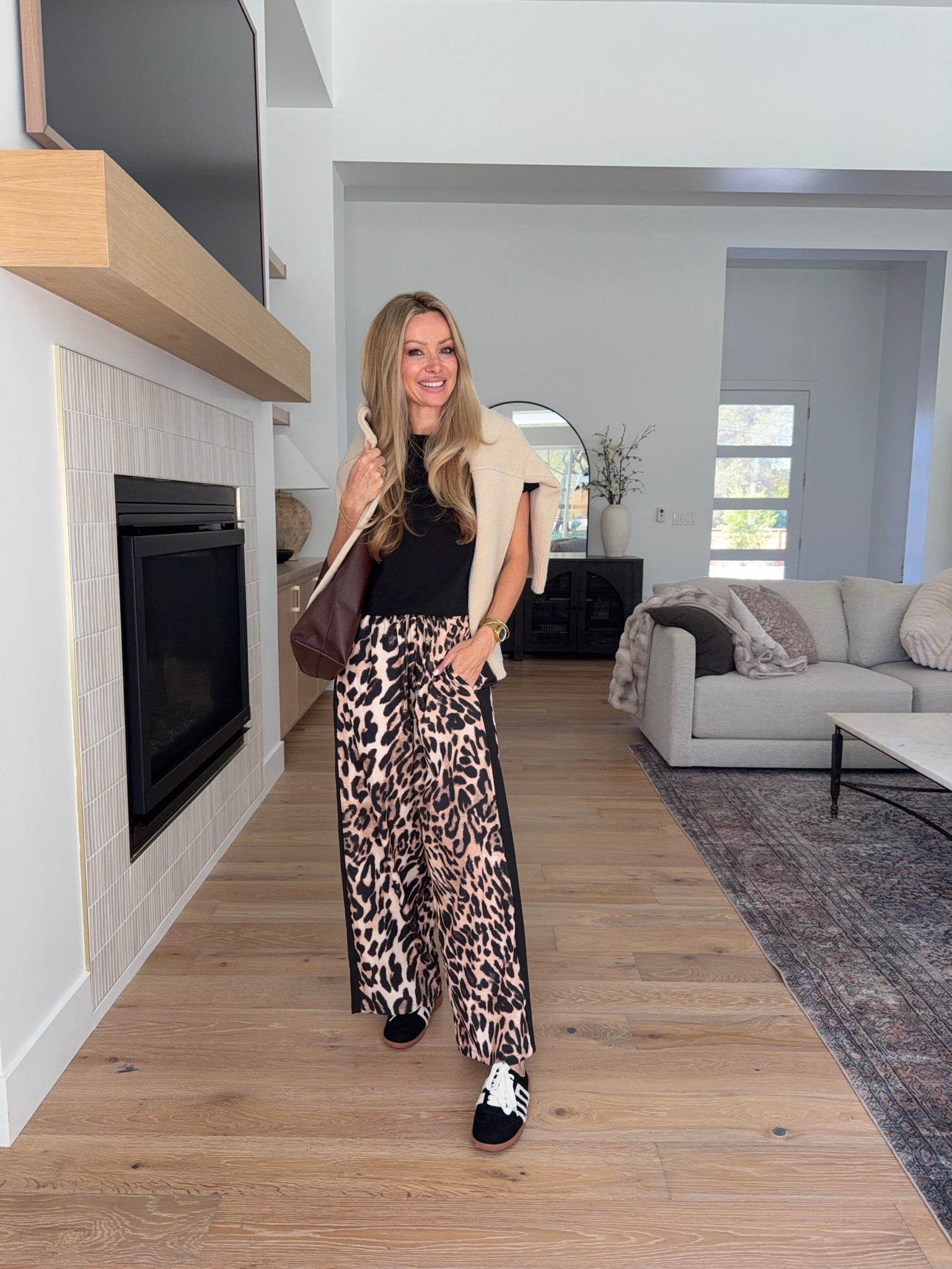 One Amazon haul, endless comfy outfits 🤎 comment AMAZON and I'll send you the details

Everything in this haul mixes and matches — leopard wide-legs, black drawstring pants, grey sweats, soft tees, a cream quarter-zip, the marbled sweatshirt I'm obsessed with, and the burgundy jacket. Same pieces, completely different outfits. 🍂

One box from Amazon, a whole fall wardrobe.

Send this to your friend who's building a fall wardrobe 🤎

Which outfit is your favorite?

#amazonfashion #amazonfinds #amazonoutfit #falloutfits #capsulewardrobe