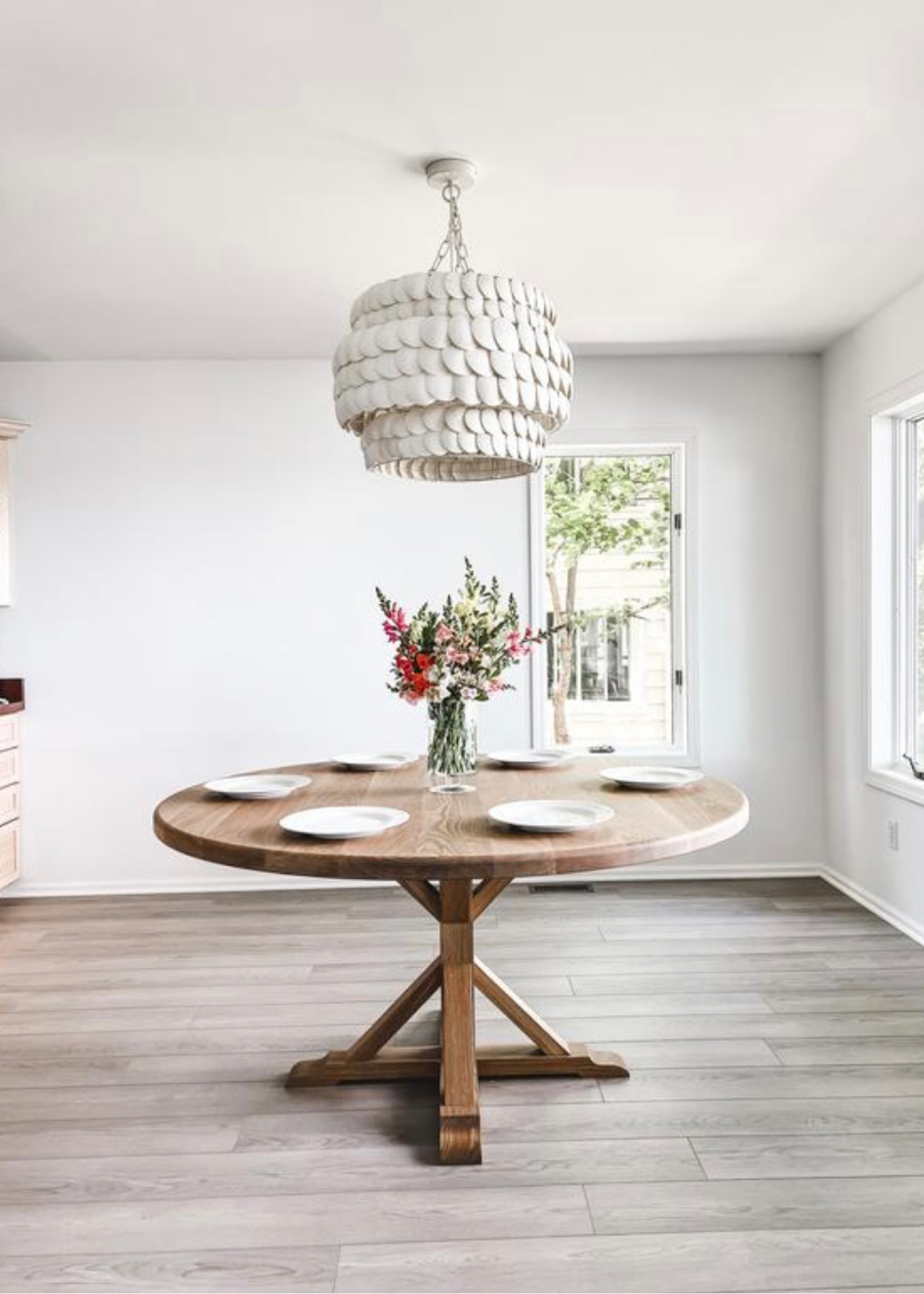 Round dining room tables! ✨


#LTKMostLoved #LTKhome #LTKstyletip