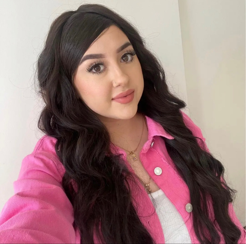 Pink ootd 🎀🩷 #ootd #pinkjacket #outfit #pinkoutfit

#LTKbeauty #LTKCyberWeek #LTKU