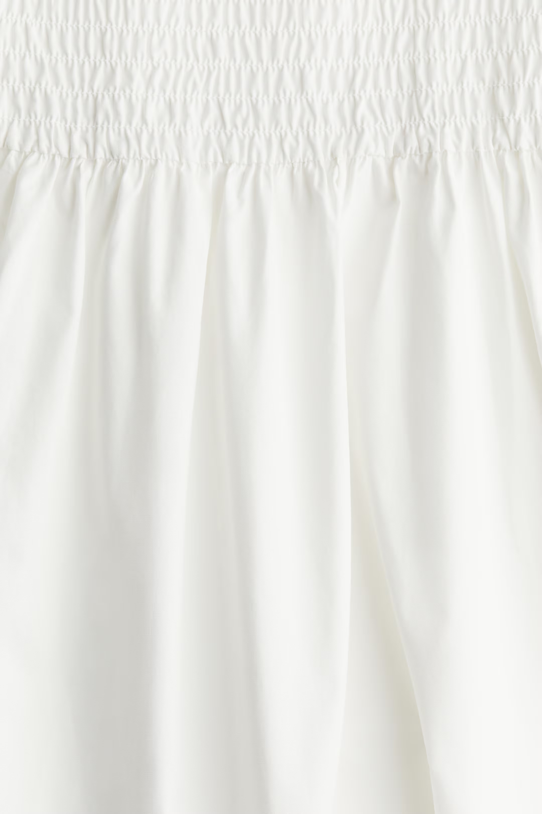 Tie-strap smocked dress | H&M (UK, MY, IN, SG, PH, TW, HK)