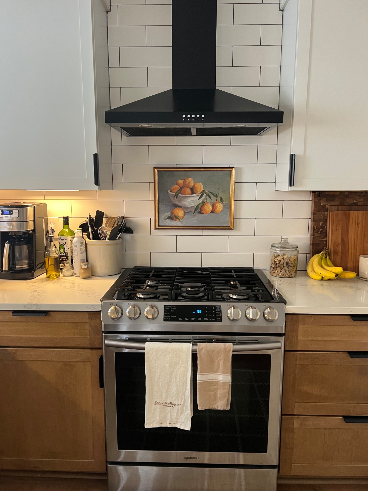 Adding this oranges painting to our kitchen has really brought me a lot of joy! Home decor. Wall art. Kitchen art. 

#LTKHome