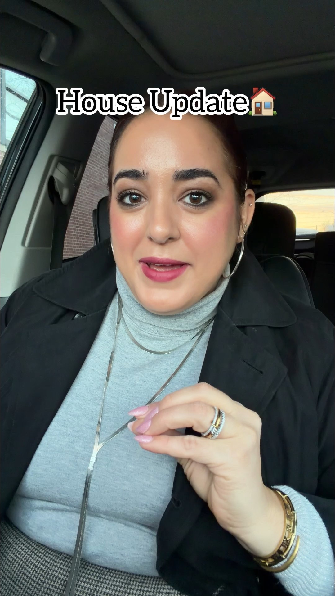 
Happy Sunday bell@s! How is your day going? I’m passing by to give you an update on the house! With the estimates for the fixtures, our attorney was able to increase the credit(seller’s concessions) to $10K( it was previously $7K) which is a blessing in a hot seller’s market. Best news, we have agreed on a closing day & is happening in 9 days!🎉🥳;; We can’t wait to embark on this new journey with all of you!🏠🩷🩷
.
.
.
.
.
.
Jewelry: JanAllureJewelry.com

#LTKHome #LTKWorkwear #LTKstorytime