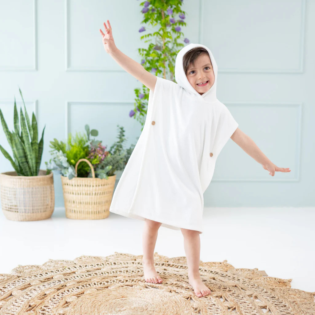 Swim Poncho in Cloud | Kyte Baby