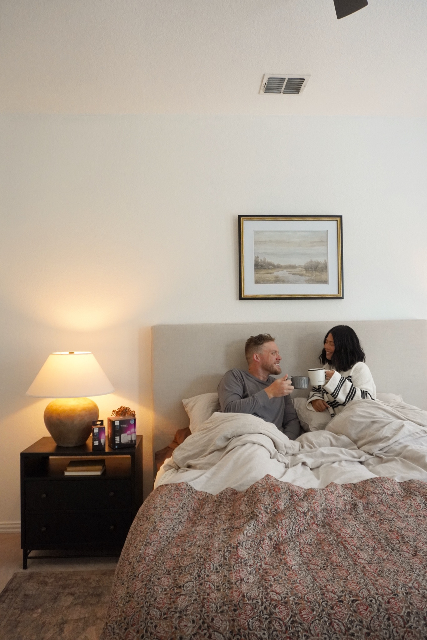 #ad  Ditch the alarm clocks and switch your light bulbs to the @philipshue smart lighting today! They can turn on to any day/time you customize it to, and can mimic the sunrise! Such a game changer! Grab yours at Target today! 
@target @targetstyle @shop.LTK #liketkit #PhilipsHue #smartlighting #homeinspo #Targetpartner #target


#LTKHome