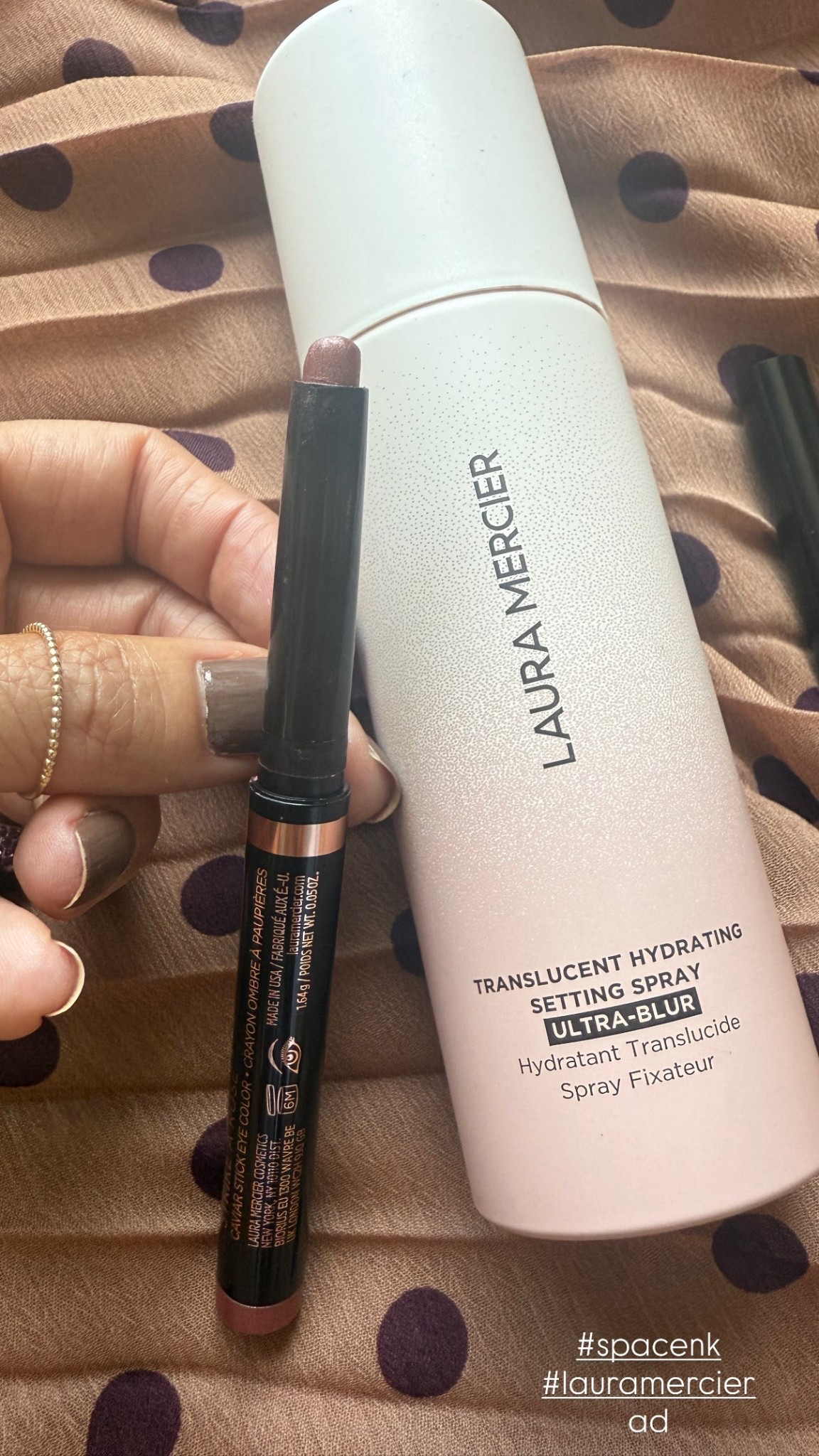 AD
@lauramercier
@spacenk