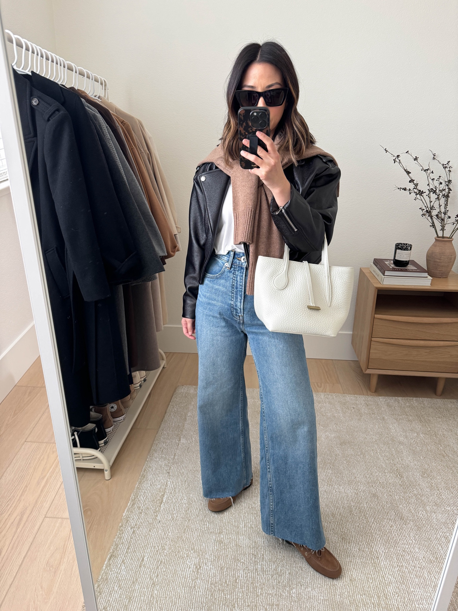How to wear full length wide legged jeans. A no fail combo- cropped jackets and full length jeans. Jacket is old Zara, but linked similar

Zara jacket xs
Everlane tee medium
Everlane Sailor jeans 25, cut hems
Everlane loafers 5.5
Liffner bag
YSL Sunglasses
Everlane cashmere sweater xs

#LTKStyleTip #LTKSeasonal #LTKPetite
