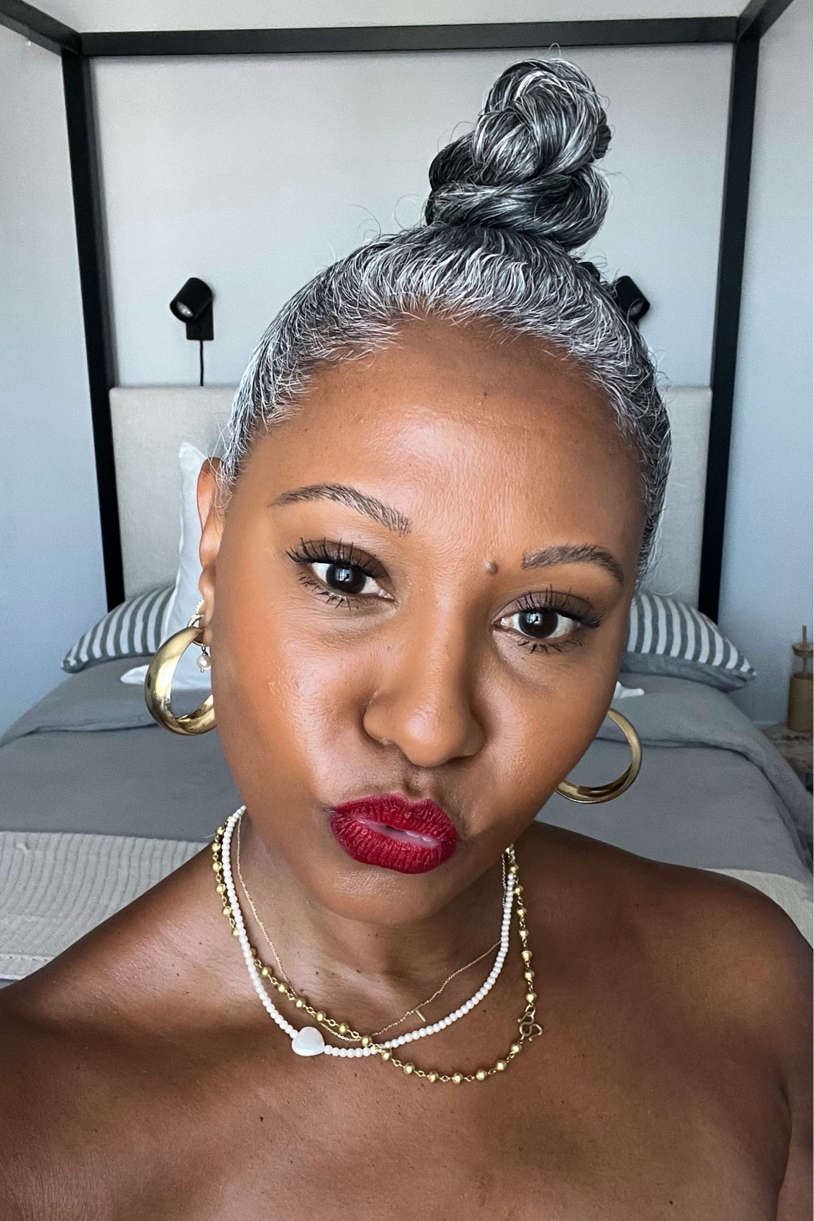 5 min Glowing Makeup 