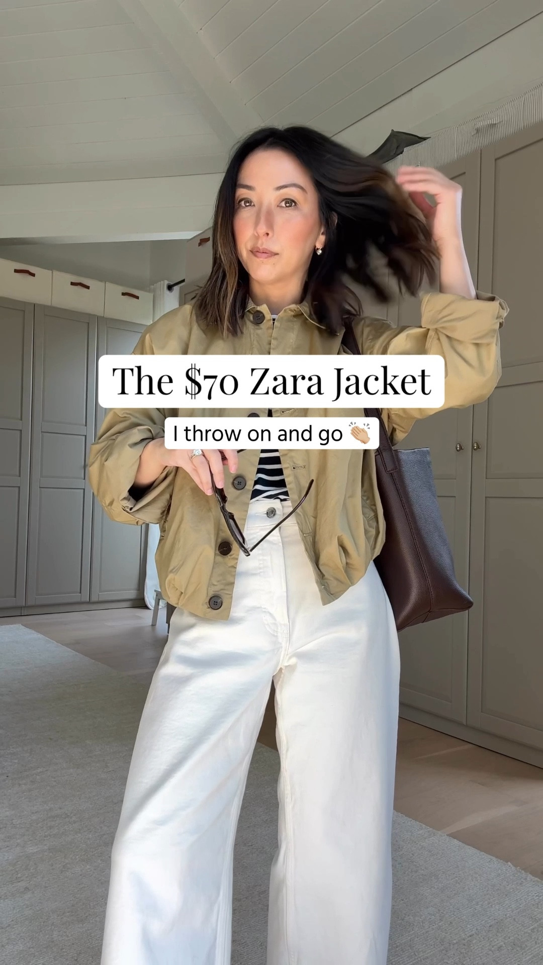 The $70 Zara jacket that you can throw and go. Simple, effortless. 

Zara jacket xs
Kule tee medium
Everlane curve jean 26, cut hems
Loeffler Randall flats 5.5
Quince bag
Celine sunglasses 
Electric Picks earrings
Dorsey James necklace 15”

#LTKgrwm #LTKmomlife