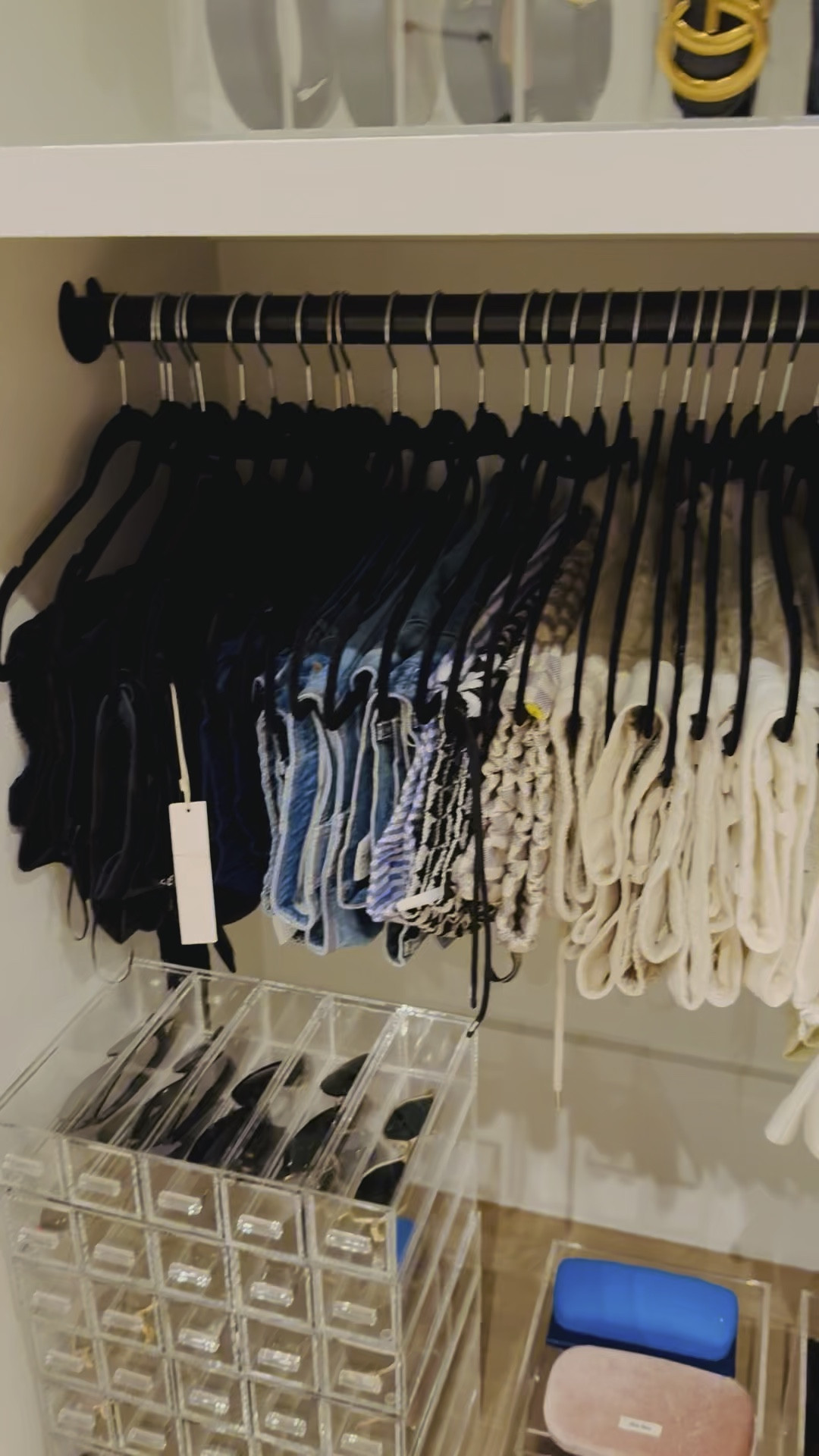 Closet organization

#LTKHome #LTKSeasonal #LTKmomlife